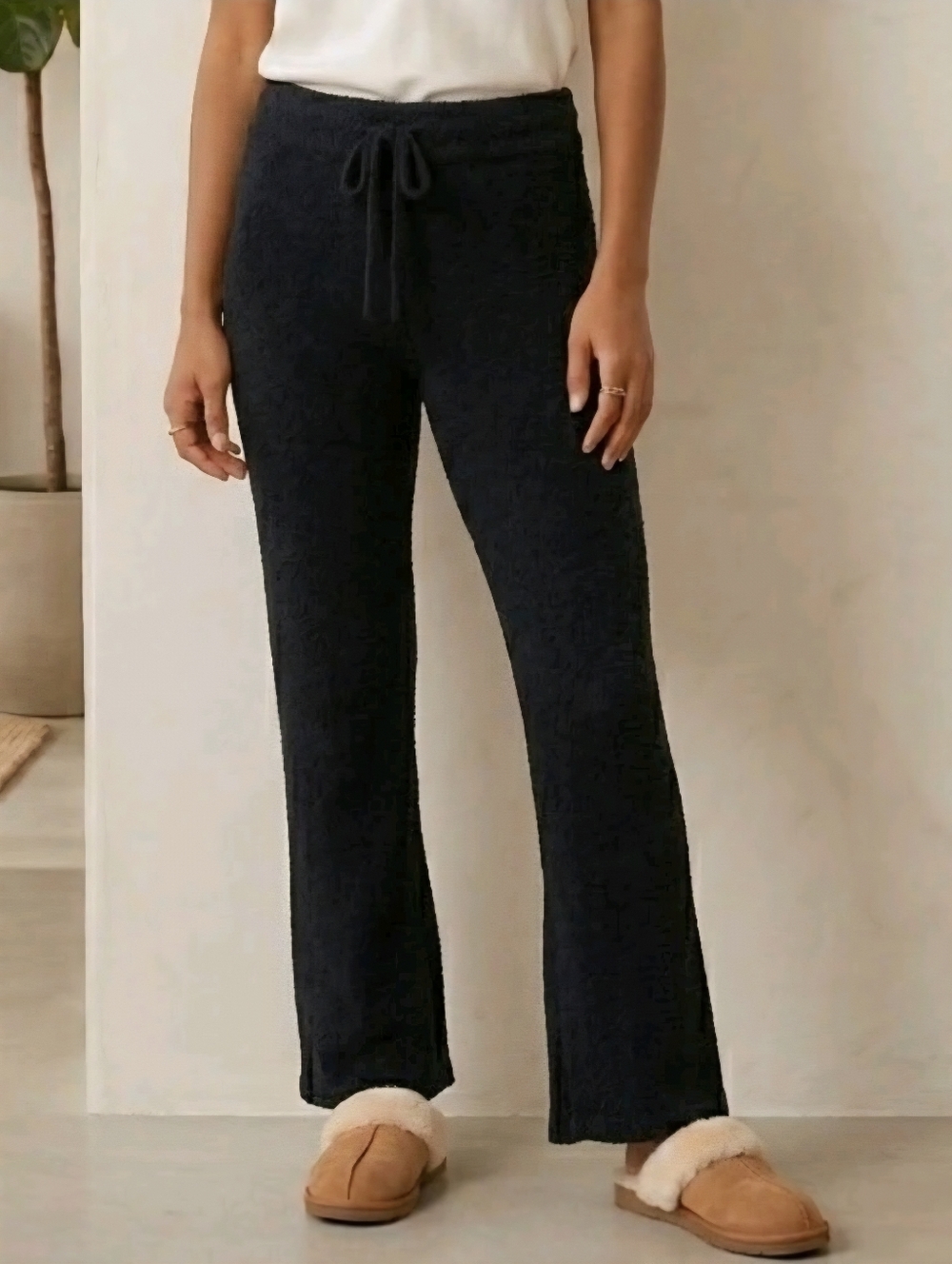 Barefoot Dreams Bamboo Chic Lite Pant in Cocoa Size Large - Picture 8 of 15